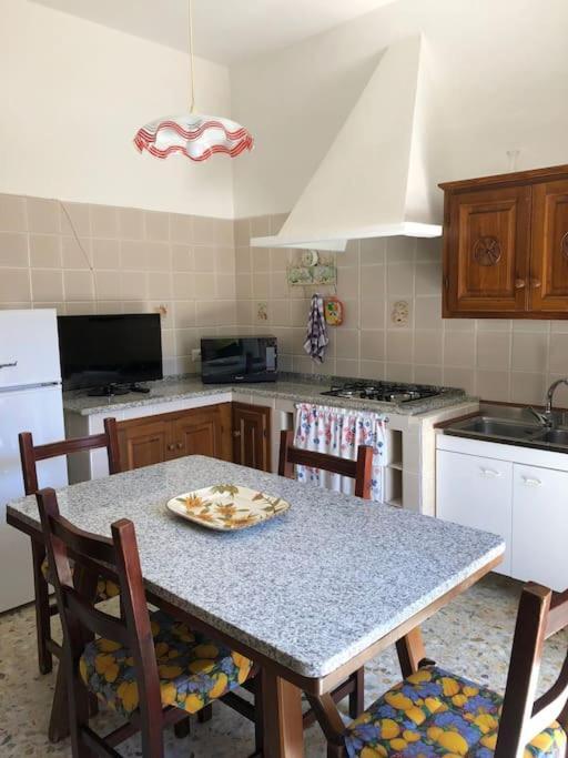 Casa Indipendente Zona Centrale La Maddalena  Zewnętrze zdjęcie