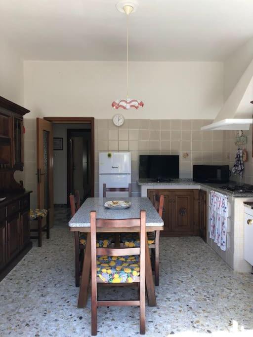 Casa Indipendente Zona Centrale La Maddalena  Zewnętrze zdjęcie